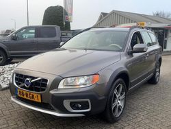 Grijs, metallic lak Gebruikt 2011 Volvo XC70 SUV | € 11.950 (Eerlijke prijs)