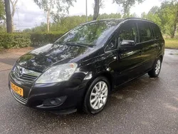 Zwart Gebruikt 2008 Opel Zafira MPV | € 2.750 (Iets duurder)