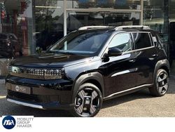 Zwart Nieuw 2025 Fiat Grande Panda La Prima SUV | € 29.945