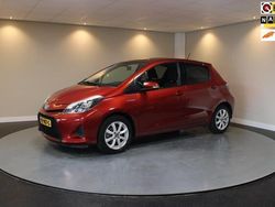 Rood Gebruikt 2012 Toyota Yaris Hatchback | € 9.940 (Goede deal)