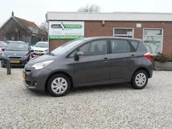 Grijs Gebruikt 2012 Toyota Verso-S Comfort MPV | € 6.750 (Eerlijke prijs)
