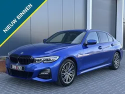 Blauw Gebruikt 2020 BMW 330 M Sport Sedan | € 32.795 (Goede deal)