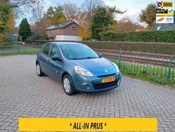 Blauw Gebruikt 2009 Renault Clio II Hatchback | € 3.450 (Duur)