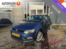 Blauw Gebruikt 2014 VW Polo Highline Hatchback | € 6.995 (Goede deal)