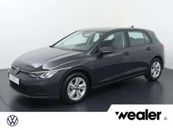 Grijs Gebruikt 2021 VW Golf VIII Life Hatchback | € 21.940 (Eerlijke prijs)