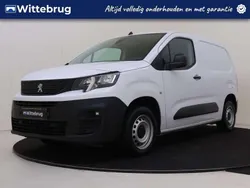 Wit Gebruikt 2023 Peugeot Partner S MPV | € 15.925 (Iets duurder)