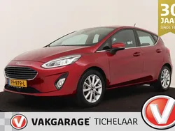 Rood Gebruikt 2017 Ford Fiesta Titanium Hatchback | € 9.399 (Eerlijke prijs)