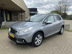 Grijs, metallic lak Gebruikt 2016 Peugeot 2008 Allure SUV | € 13.945 (Eerlijke prijs)