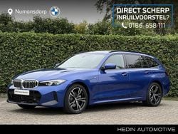 Blauw Gebruikt 2025 BMW 330e M Sport Stationwagen | € 54.895 (Eerlijke prijs)