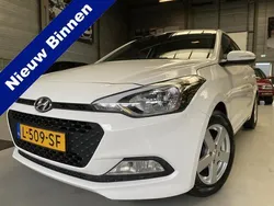 Wit Gebruikt 2016 Hyundai i20 Hatchback | € 8.250 (Eerlijke prijs)