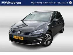 Grijs, metallic lak Gebruikt 2020 VW e-Golf Hatchback | € 13.950 (Eerlijke prijs)