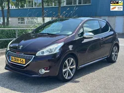 Paars Gebruikt 2015 Peugeot 208 GT-line Hatchback | € 8.750 (Goede deal)
