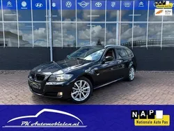 Zwart Gebruikt 2012 BMW 318 Luxury Line Stationwagen | € 5.950 (Goede deal)