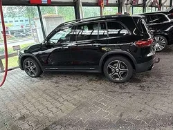 Zwart Gebruikt 2020 Mercedes GLB200 AMG SUV | € 32.750 (Eerlijke prijs)
