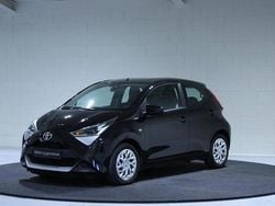 Zwart Gebruikt 2020 Toyota Aygo Hatchback | € 9.450 (Goede deal)