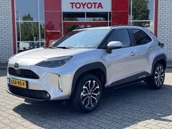 Grijs Gebruikt 2024 Toyota Yaris Cross Edition SUV | € 29.340 (Eerlijke prijs)