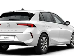 Wit Nieuw 2025 Opel Astra Edition Hatchback | € 35.097 (Super prijs)