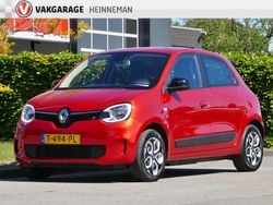 Rood Gebruikt 2023 Renault Twingo Equilibre Hatchback | € 16.950 (Iets duurder)