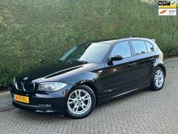 Zwart Gebruikt 2007 BMW 116 Executive Hatchback | € 4.250 (Eerlijke prijs)