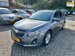 Grijs Gebruikt 2013 Chevrolet Cruze LTZ Stationwagen | € 4.990 (Eerlijke prijs)