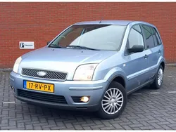 Grijs Gebruikt 2005 Ford Fusion Futura Hatchback | € 1.950 (Eerlijke prijs)