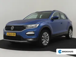 Blauw, metallic lak Gebruikt 2021 VW T-Roc Style SUV | € 25.900 (Goede deal)