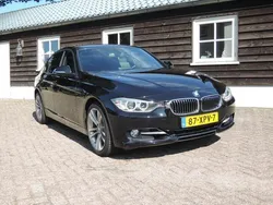 Zwart Gebruikt 2012 BMW 320 Executive Sedan | € 15.950 (Duur)