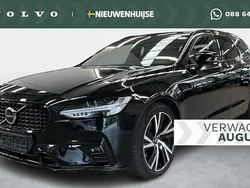 Zwart Gebruikt 2023 Volvo V90 Plus Stationwagen | € 57.899