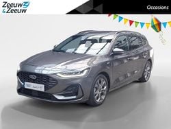 Grijs Gebruikt 2023 Ford Focus ST-Line Stationwagen | € 22.495 (Goede deal)