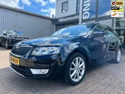 Zwart Gebruikt 2013 Skoda Octavia Business Line Stationwagen | € 7.950 (Duur)