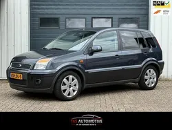 Grijs Gebruikt 2010 Ford Fusion Futura MPV | € 6.750 (Duur)