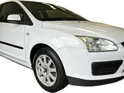 Wit Gebruikt 2007 Ford Focus Trend Hatchback | € 1.950 (Eerlijke prijs)