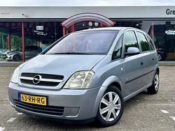 Grijs Gebruikt 2005 Opel Meriva MPV | € 2.690 (Iets duurder)