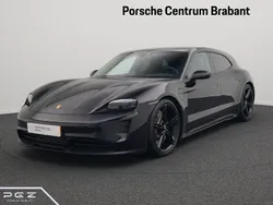 Zwart Gebruikt 2022 Porsche Taycan Sport Turismo Sedan | € 79.750 (Duur)