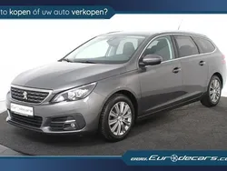 Grijs Gebruikt 2020 Peugeot 308 Allure Stationwagen | € 15.850 (Eerlijke prijs)
