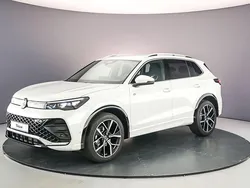 Wit Gebruikt 2024 VW Tiguan Business SUV | € 46.900 (Eerlijke prijs)