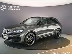 Grijs, metallic lak Gebruikt 2024 VW Touareg R SUV | € 89.900 (Iets duurder)