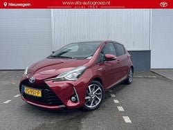 Rood Gebruikt 2017 Toyota Yaris Premium Hatchback | € 16.995 (Eerlijke prijs)