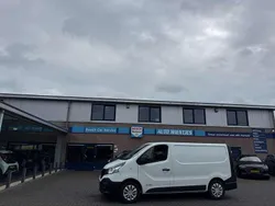Wit Gebruikt 2017 Renault Trafic Komfort Van | € 7.450 (Goede deal)
