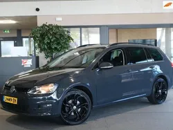 Grijs, metallic lak Gebruikt 2014 VW Golf VII Stationwagen | € 11.950 (Eerlijke prijs)