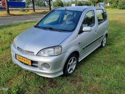 Grijs Gebruikt 2005 Daihatsu Young Rv | € 1.950