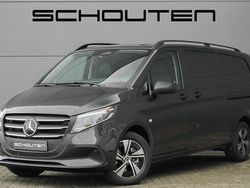 Grijs (metallic) Gebruikt 2024 Mercedes Vito Sedan | € 52.900