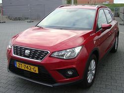 Rood Gebruikt 2019 Seat Arona Business SUV | € 15.995 (Eerlijke prijs)