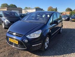 Blauw Gebruikt 2012 Ford S-MAX Titanium MPV | € 2.999