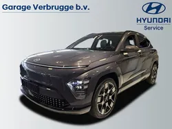 Grijs Gebruikt 2024 Hyundai Kona Premium SUV | € 36.950 (Eerlijke prijs)