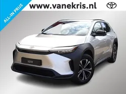 Grijs, metallic lak Nieuw 2025 Toyota bZ4X SUV | € 49.665 (Iets duurder)
