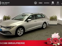 Grijs Gebruikt 2023 VW Golf VIII Life Stationwagen | € 22.895 (Eerlijke prijs)