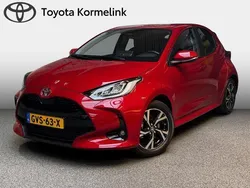 Rood Gebruikt 2024 Toyota Yaris Edition Hatchback | € 27.950 (Iets duurder)