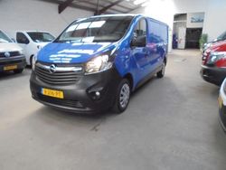 Blauw Gebruikt 2018 Opel Vivaro Edition MPV | € 11.999 (Eerlijke prijs)