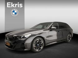 Overige Gebruikt 2024 BMW 520 M Sport Stationwagen | € 65.900 (Eerlijke prijs)